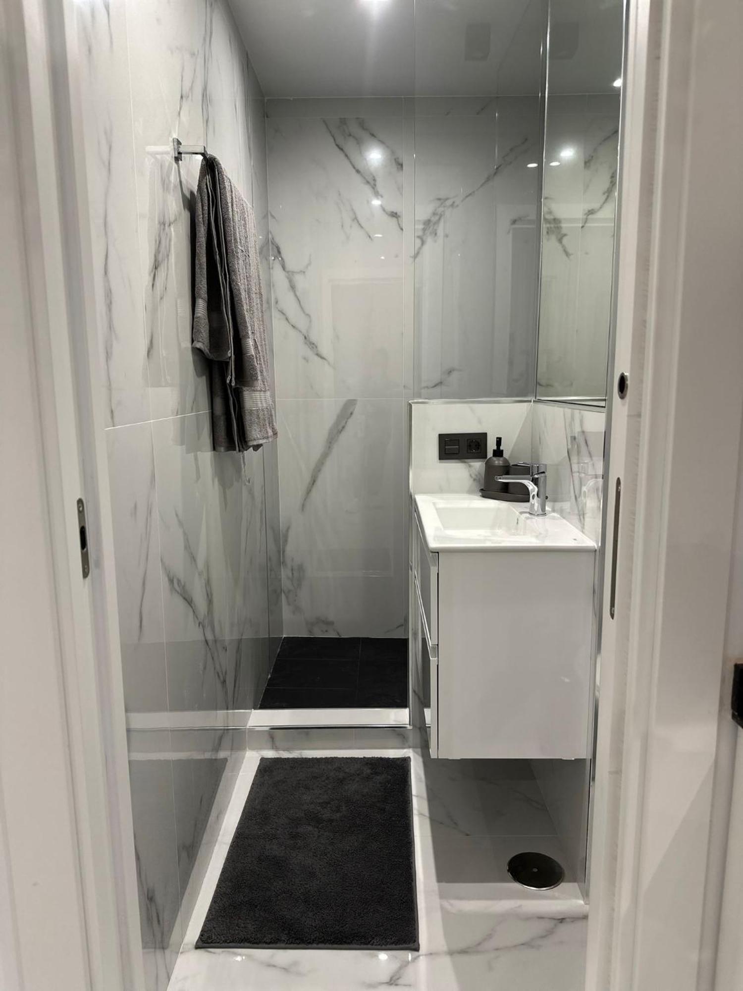 Mark Suite B8 Фуeнхирола Екстериор снимка