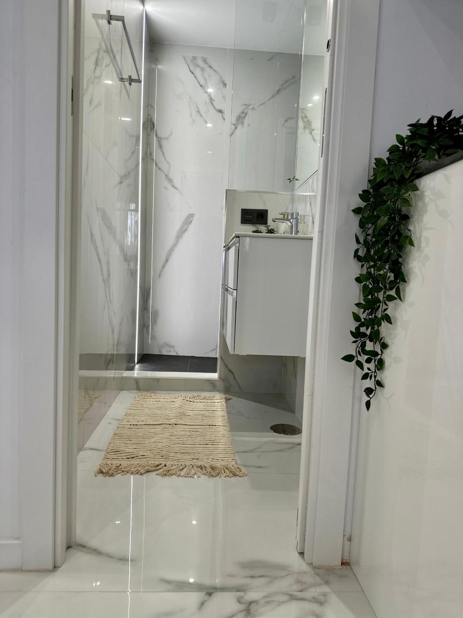 Mark Suite B8 Фуeнхирола Екстериор снимка